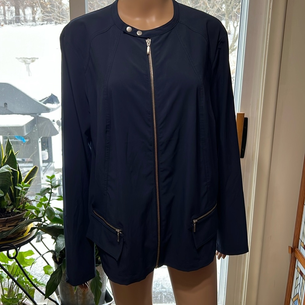 Zenergy Chicos Lightweight Navy Women’s Jacket, Great Collar, Like New, XL
